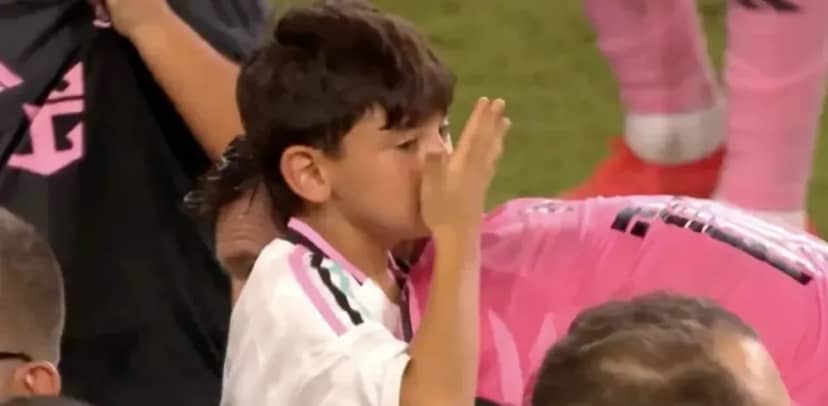 La reacción de Ciro Messi al olor de Leo tras el partido que hizo reír a todos