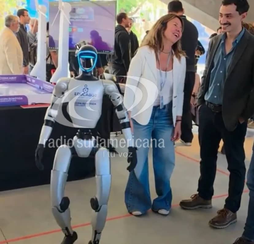 Dos equipos clasificaron a la final de la Copa Robótica Educabot 2026
