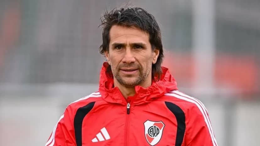 Ponzio firmó contrato como entrenador de River: los detalles