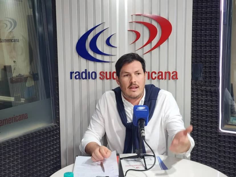 Los que hoy guardan dólares, lamentablemente pierden