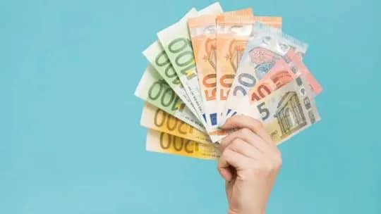 A cuánto cotiza el euro blue hoy, lunes 28 de septiembre