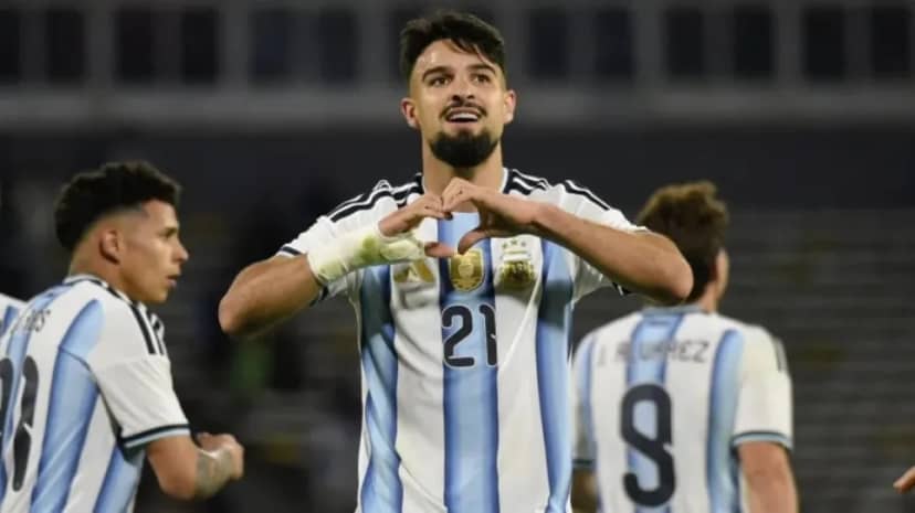 Así fue el primer gol del Flaco López en la selección argentina