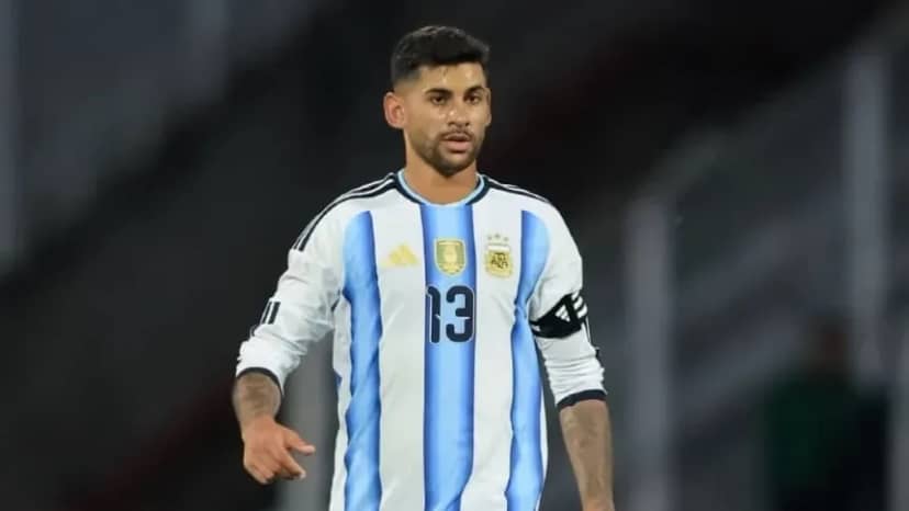 Los elogios y la advertencia de Scaloni al Cuti Romero, capitán de Argentina - TyC Sports
