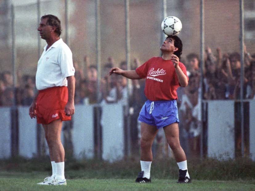 Video: se publicó el tráiler del documental sobre el paso de Bilardo por el Sevilla