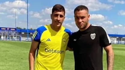 Es uruguayo, jugó en ligas regionales, recibió regalos de Merentiel y es el máximo goleador del Nacional - TyC Sports