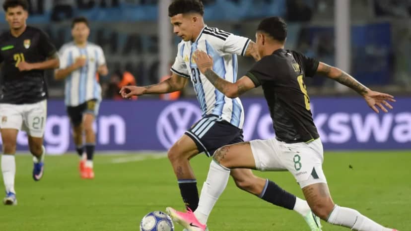 Desde Maradona no se ve una explosión como la de Flores en un debut con la Selección - TyC Sports