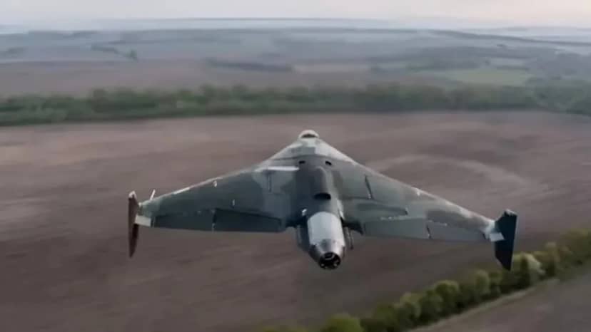 La guerra de drones de Ucrania acaba de superar una barrera insólita: drones persiguiendo a drones a velocidades de Fórmula 1