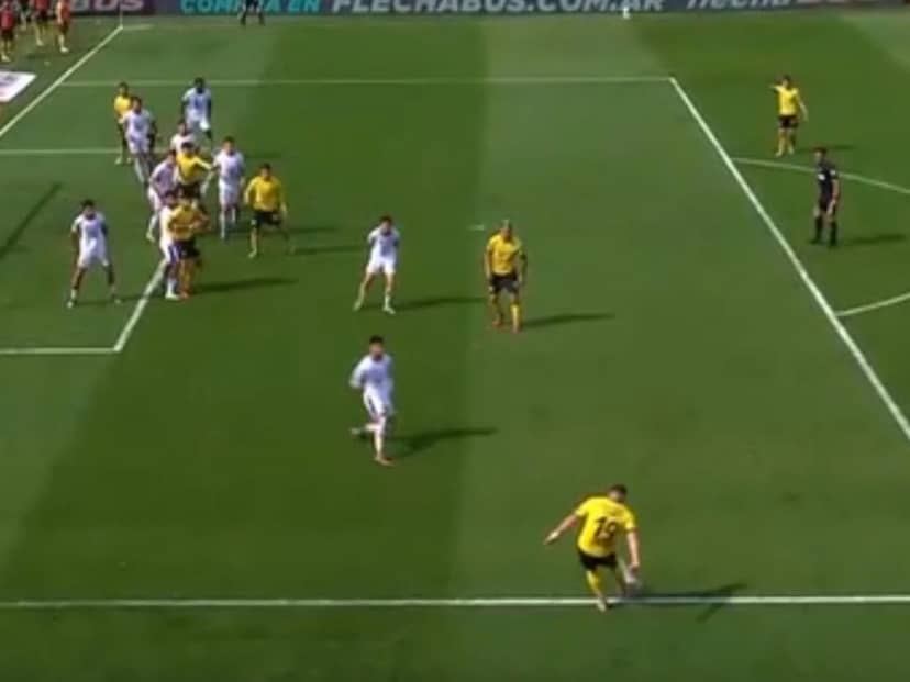 Controversia por la fina jugada que terminó con el segundo gol de Defensa y Justicia frente a San Lorenzo