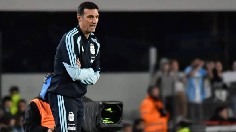 Scaloni eludió el tema de su continuidad y palpitó la despedida de Messi: "Deja algo inigualable" - TyC Sports