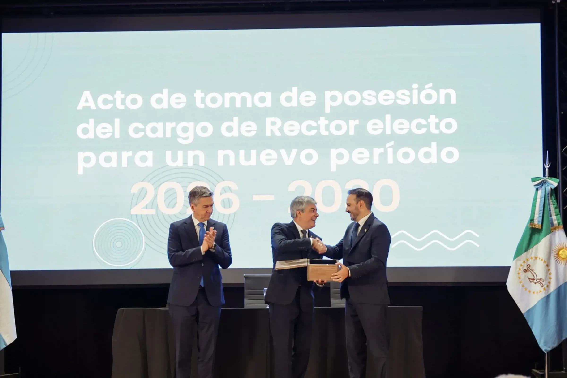 Valdés y Zdero acompañaron el acto de asunción de Larroza en la UNNE