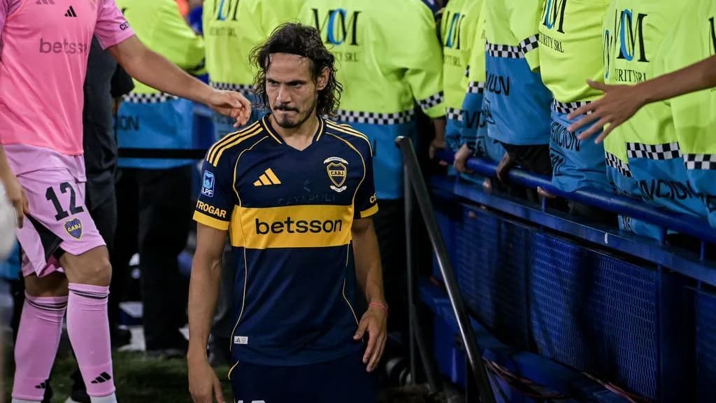 Edinson Cavani rescindió su contrato y dejó de ser jugador de Boca Juniors
