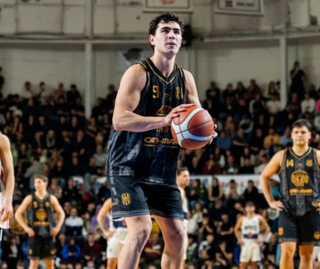 Regatas sumó a Fausto Ruesga como nuevo refuerzo