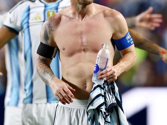 Messi, el emblema de una Selección Argentina que sigue en carrera