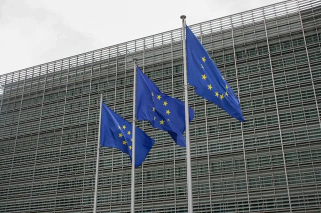 Europa depende de China para materiales críticos: Bruselas ya prepara un equipo de emergencia
