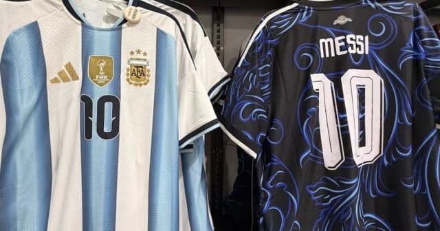 Argentina jugará la final del Mundial y explotó la venta de camisetas: pocos talles y furor en el exterior