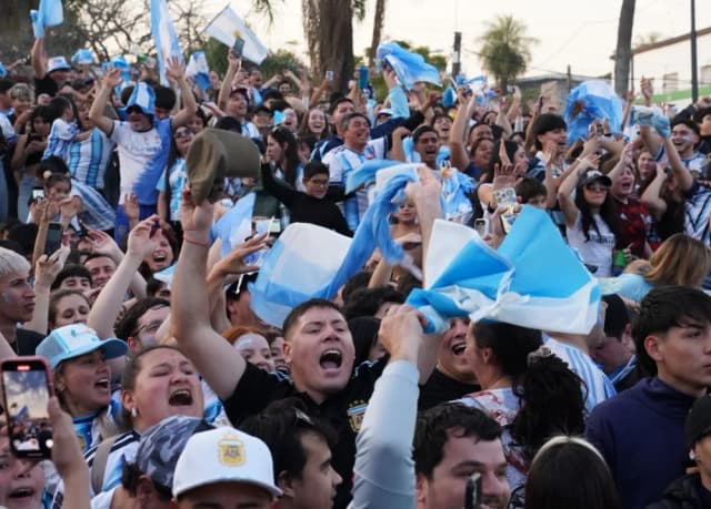 Finde en Corrientes: ferias y Fan Fest para alentar a la Selección