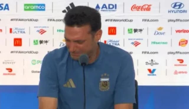 Scaloni rompió en llanto y dejó ver una posible salida de la Selección Argentina