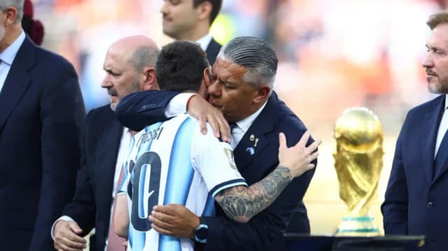 Con la cabeza en alto: el mensaje del Chiqui Tapia luego de la final
