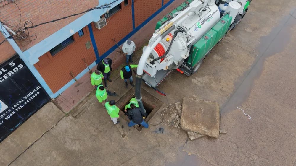 El nuevo desobstructor ya trabaja en la limpieza de los desagües