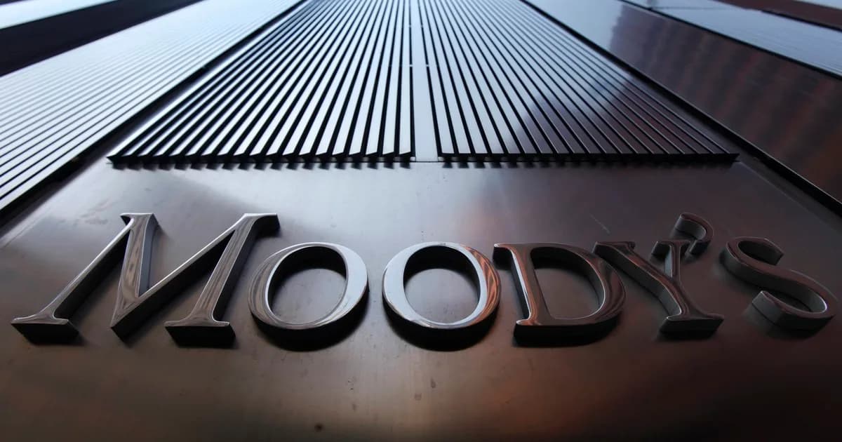 La calificadora Moody's mejoró la nota de Argentina: pasó a B3 y subió la perspectiva a Positiva