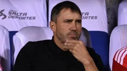El once que piensa Coudet vs. Barracas, con Montiel y Otamendi - TyC Sports