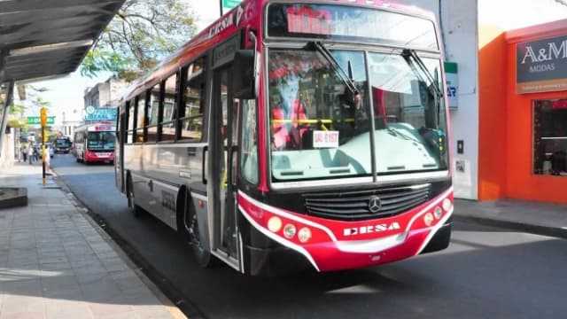Choferes de colectivos no tendrán el mismo aumento que AMBA