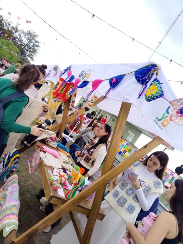 Con gran convocatoria se realizó el primer Encuentro de Tejedores de Crochet