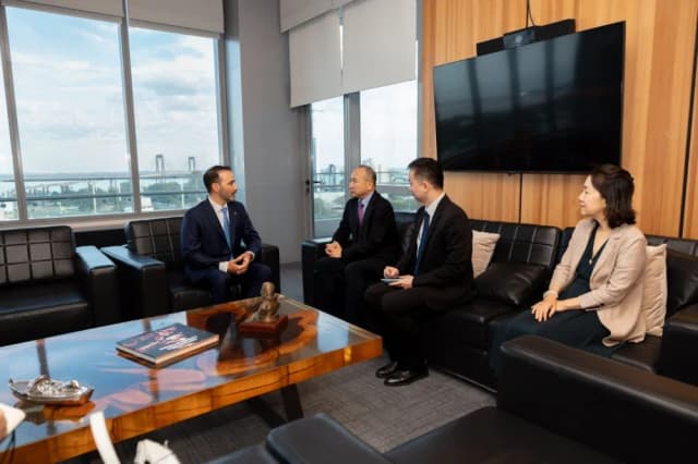 Valdés recibió al embajador de China y avanzaron en una agenda de inversiones