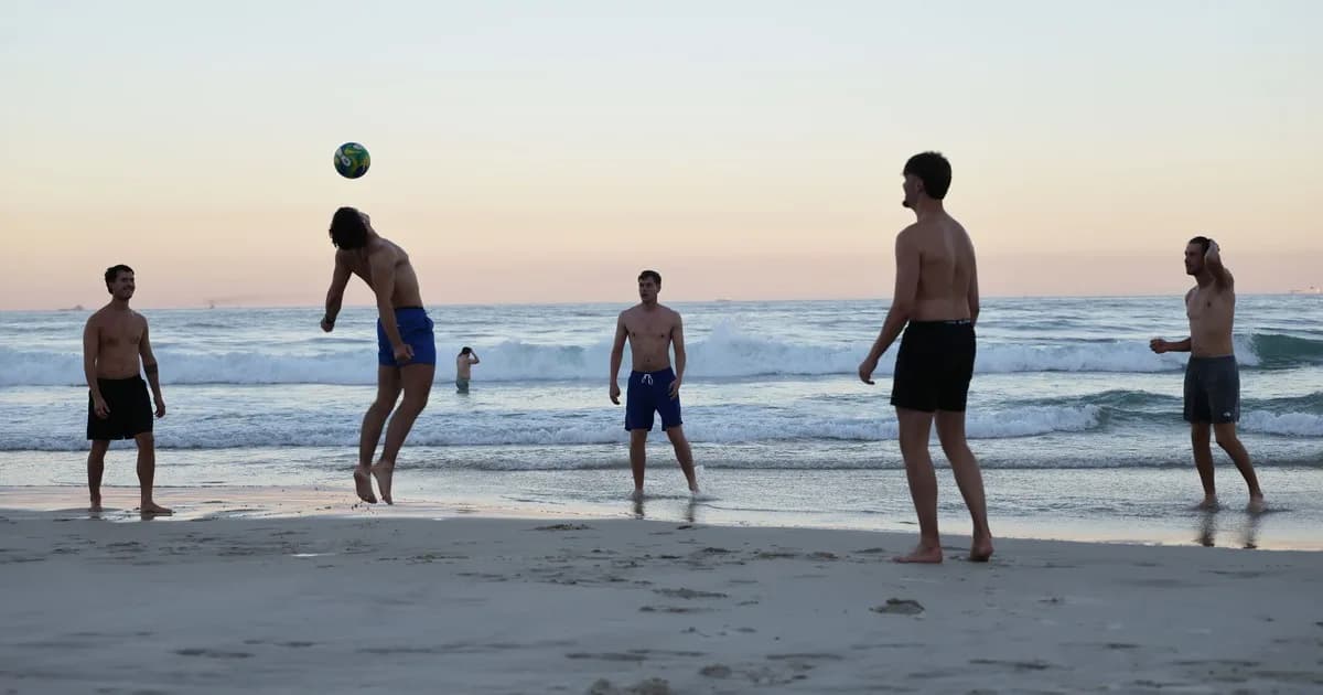 Pese al Mundial en junio cayó 22% la salida de argentinos por turismo