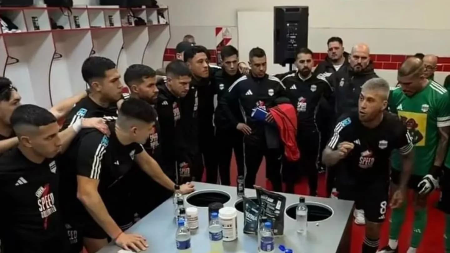 La arenga del capitán de Riestra en la previa de la goleada ante Boca: "No se salva nadie solo" - TyC Sports