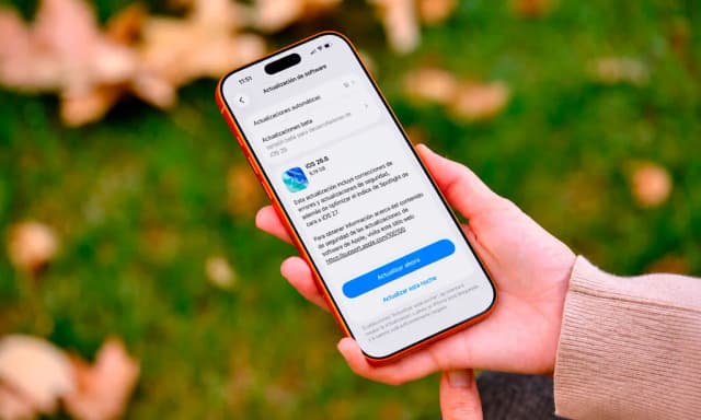 La actualización aburrida de Apple es precisamente la que conviene instalar: iOS 26.6 arregla 78 agujeros de seguridad