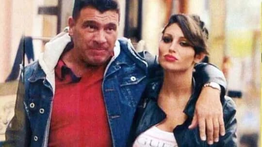 Detienen por narcolavado a la expareja de Vicky Xipolitakis