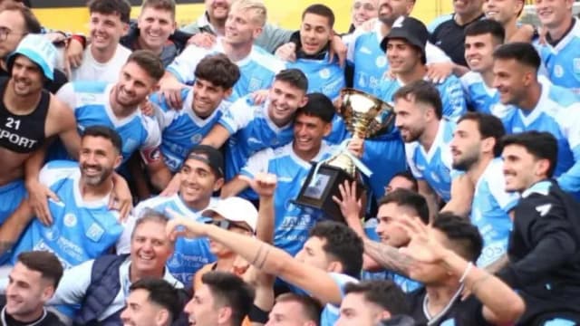 Explosiva carta de varios futbolistas con denuncias contra Estudiantes de Río Cuarto - TyC Sports