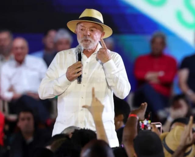 Lula se postula nuevamente a la presidencia de Brasil en medio de tensiones internacionales