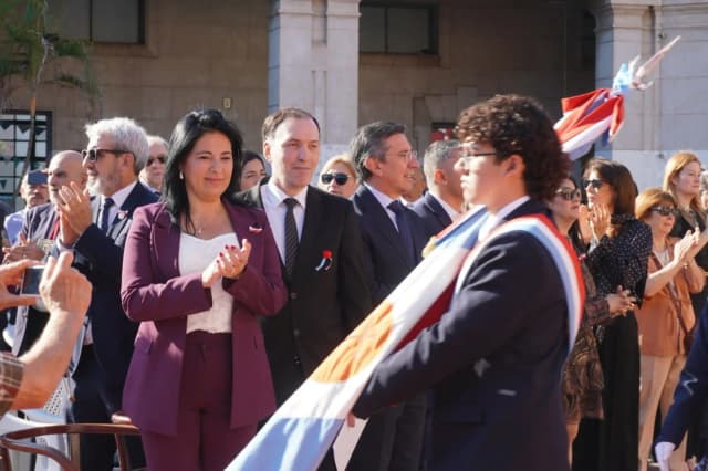 En el aniversario del Colegio General San Martín, Ana Miño reafirmó el compromiso del Gobierno con la educación