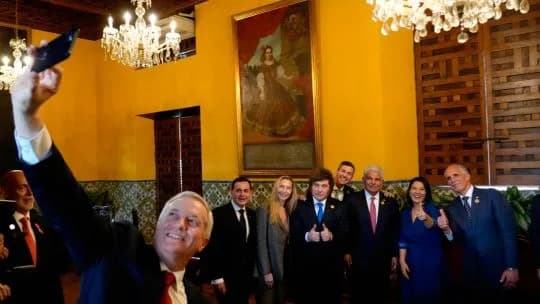 Javier Milei pretende liderar una bloque regional de derecha: la batalla cultural for export
