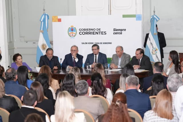 El Centro "Valentín Haüy" cumplió 50 años formando autonomía para personas con discapacidad visual