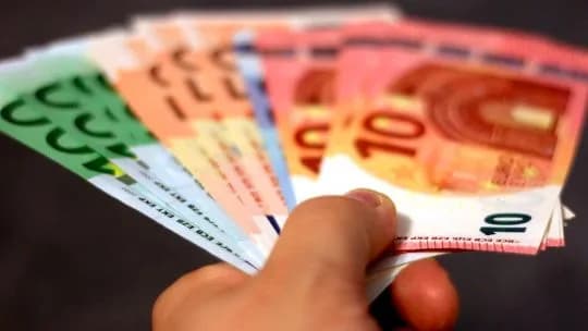 A cuánto cotiza el euro blue hoy, miércoles 5 de agosto