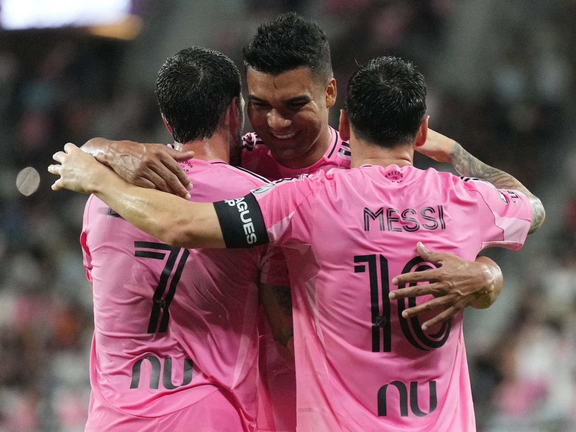 Messi y Casemiro, una inesperada complicidad después de años de rivalidad