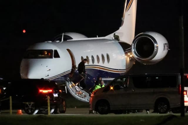 Lionel Messi aterrizó en Rosario para estar presente en el último adiós a su padre Jorge