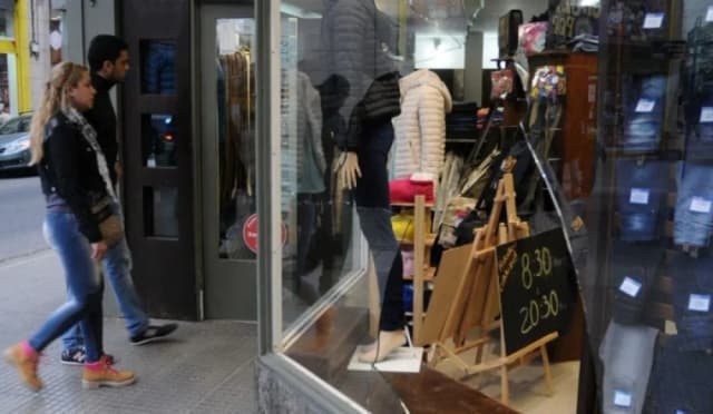 Las ventas minoristas pyme bajaron 3,8% interanual en julio