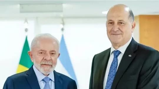 El embajador argentino en Brasil llegó a Buenos Aires para reunirse de urgencia con Quirno