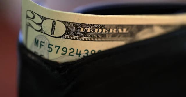 Dólar hoy: a cuánto cotizan el oficial y sus diferentes tipos de cambio este lunes 10 de agosto