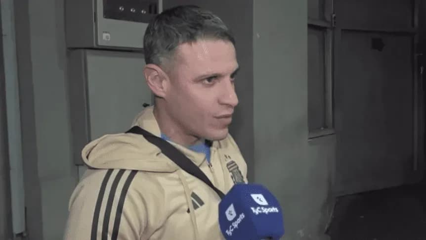 Gariano explicó su decisión en la jugada en la que todo River reclamó penal contra Correa - TyC Sports