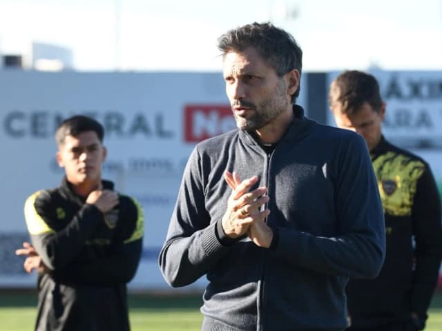 Luis Vidal, presidente de Recoleta: "Rezábamos para jugar con Boca, porque es el más grande del continente"