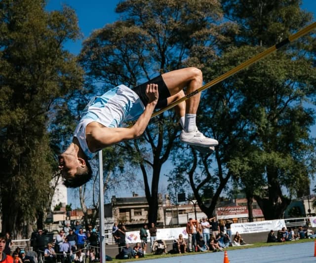 El correntino Carlos Layoy volvió a ser campeón argentino y alcanzó los 15 títulos