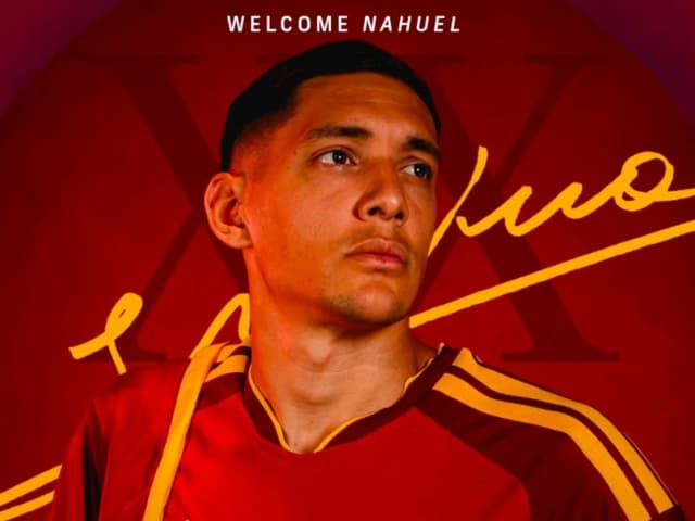 Nahuel Molina fue presentado en la Roma