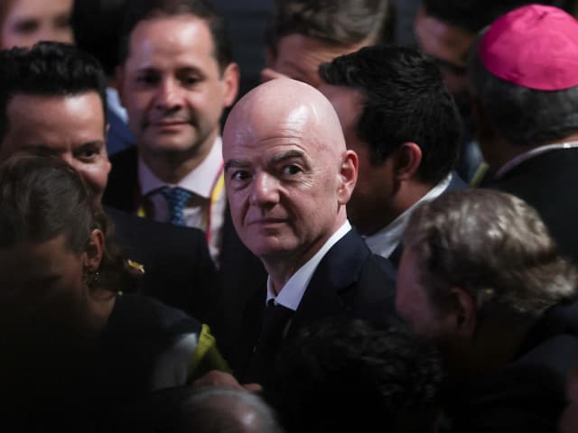 La lucha por el poder en la FIFA: Infantino sumó apoyo árabe