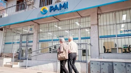 A quince meses de la orden judicial, el PAMI no cumple con la restitución de medicamentos