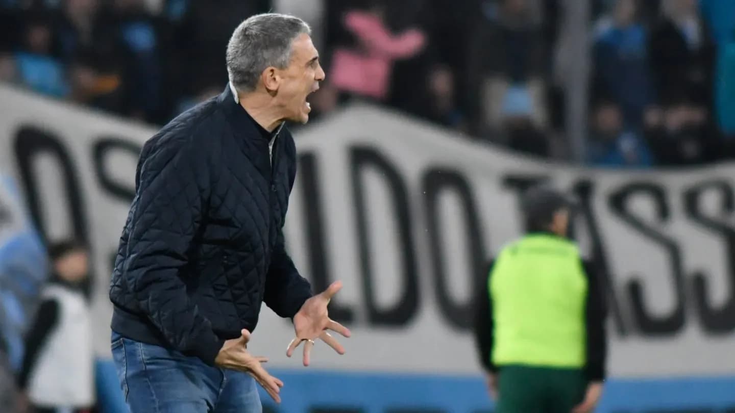 Vojvoda, autocrítico tras una nueva derrota de Racing: "Hay que..." - TyC Sports
